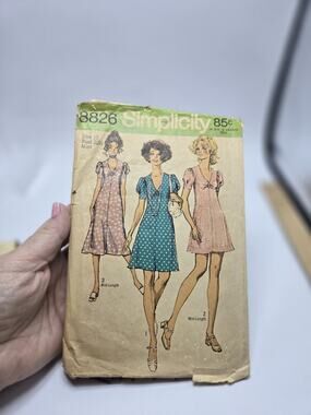 Vintage 1970'S SIMPLICITY 8826 MISSES'S Dress SIZE 10